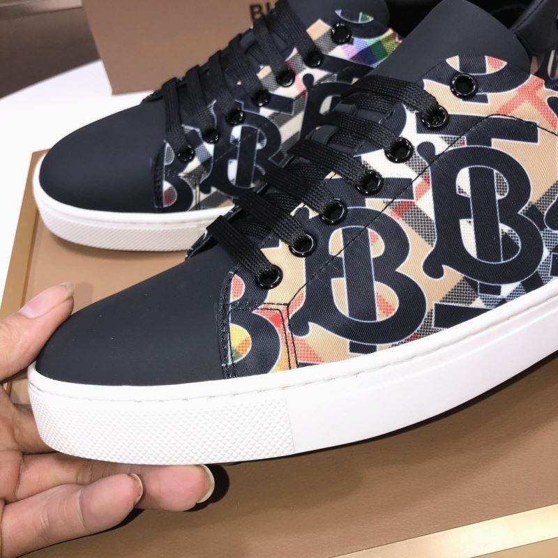 Burberry Low Shoes